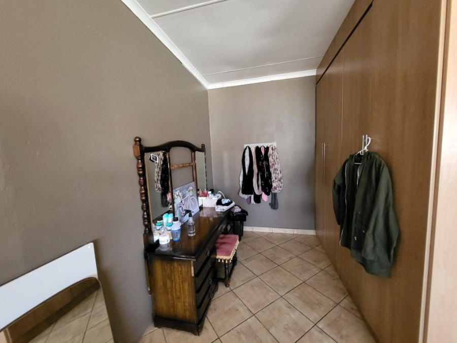 To Let 3 Bedroom Property for Rent in Brits North West